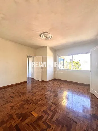 Apartamento à Venda na Gonçalves Chaves