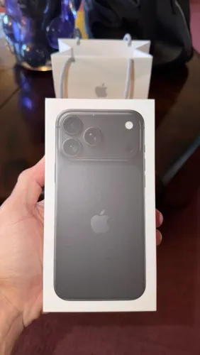 iPhone 18 Pro Max 256GB Black - Lacrado