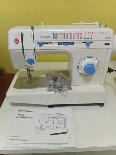 Máquina de Costura Singer Revisada