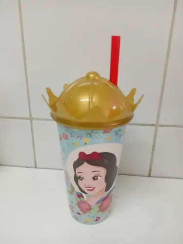 Copo Branca de Neve com Tampa e Canudo