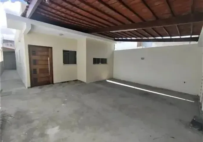 DISPONÍVEL NA CONDOR COM TRÊS QUARTOS