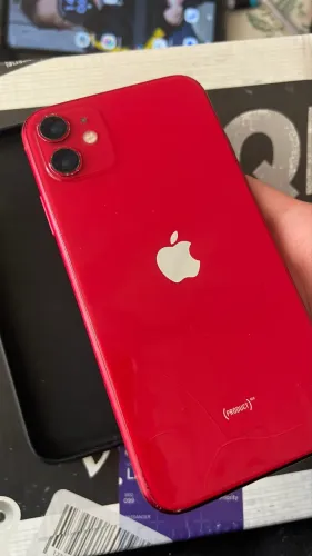 iphone 11 vermelho