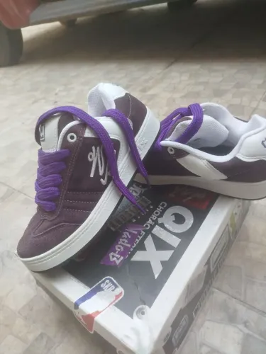 Tênis Qix Chorão CBJ roxo