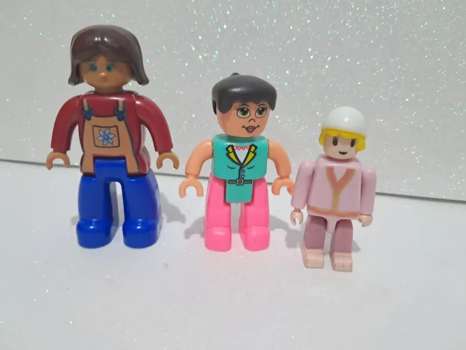 Lote bonecos miniaturas tipo Lego 