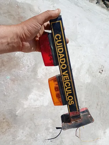 Sinalizador de veículo 