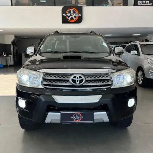 Toyota Hilux SW4 SRV D4-d 4X4 3.0 TDI Dies. AUT 2009