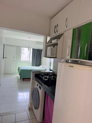 Studo/ kitinet anual em Balneário Camboriú