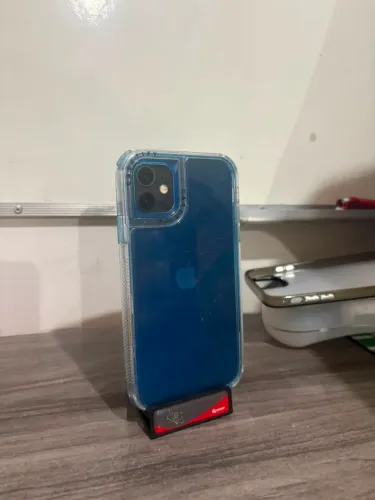 Capinha iPhone 11 ? 2 em 1 ? transparente e azul