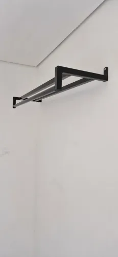 Arara de Parede Cabideiro Preto