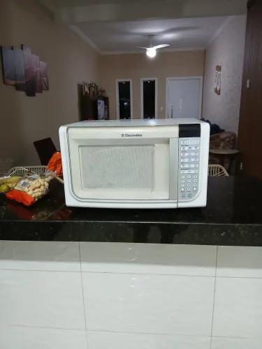 Micro-ondas Electrolux 31 litros