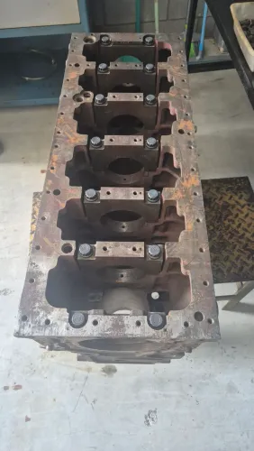 Bloco motor c6.4 caterpillar 