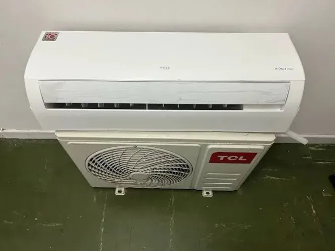 Vendo ar condicionado tcl 9mil inverter quente e frio