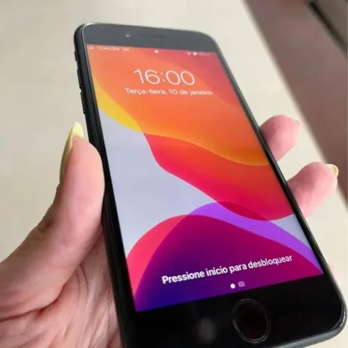 iPhone 7 