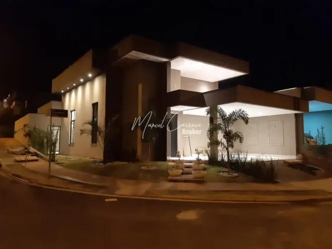 Condomínio Residencial Maria Julia - Belíssima casa à venda com 3 suítes, rica em armários