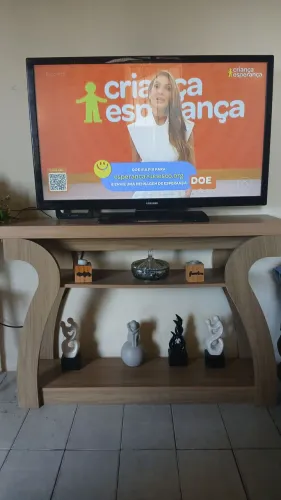 Tv Sansung 42 polegadas.