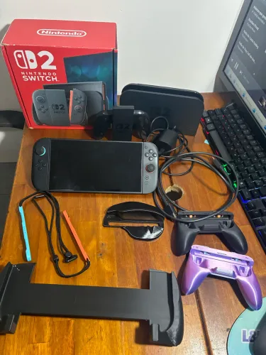 Nintendo Switch 2/ com acessórios