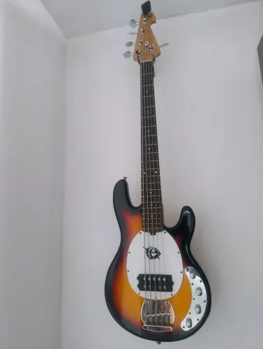 Vendo contra baixo Tagima 5 cordas
