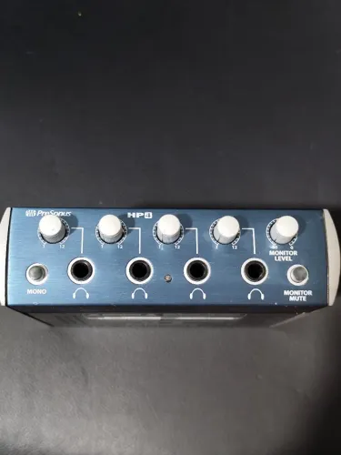 Amplificador e distribuidor de Fones de Ouvido Presonus HP4