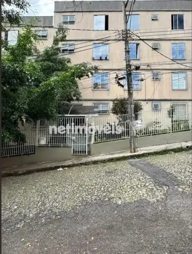 Apartamento à Venda 2 Quartos no Bairro Carlos Prates | Belo Horizonte