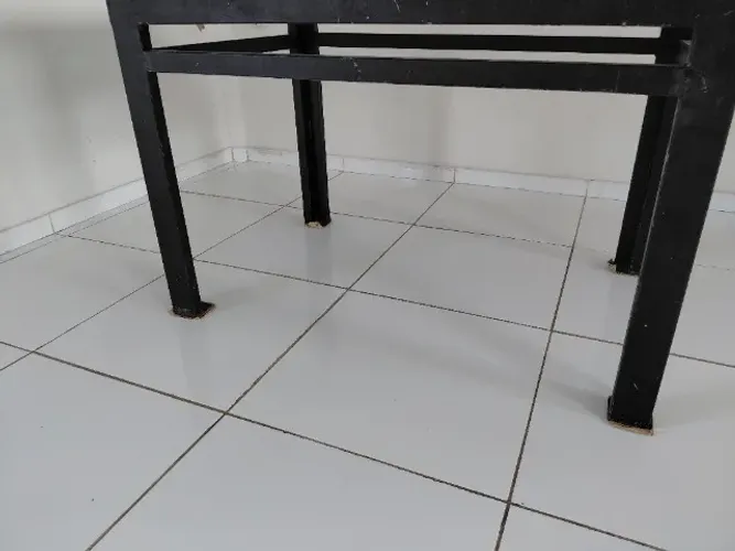 Pé / Base de Mesa Reforçada em Metalon Grosso (1,10m x 0,75m) - p/ Mármore ou Madeira