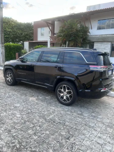 Jeep Commander Overland T270 1.3 TB Flex AUT 2023
