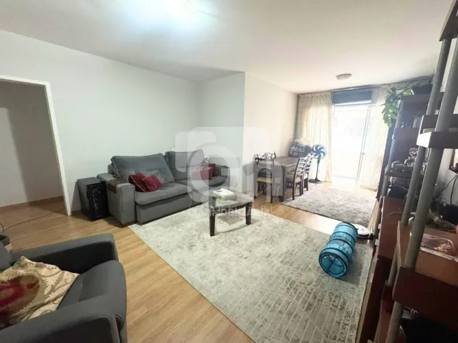 Apartamento de 3 dormitórios no Córrego Grande