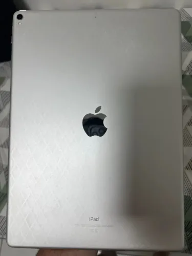 iPad Pro 12.9 pol 512 GB 2° gen + Magic Keyboard