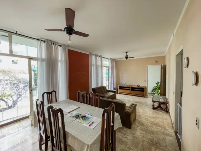 Casa residencial ou comercial á venda - Chácara Urbana - Jundiaí/SP.