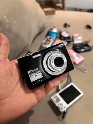 Camera digital Nikon coolpix s2500