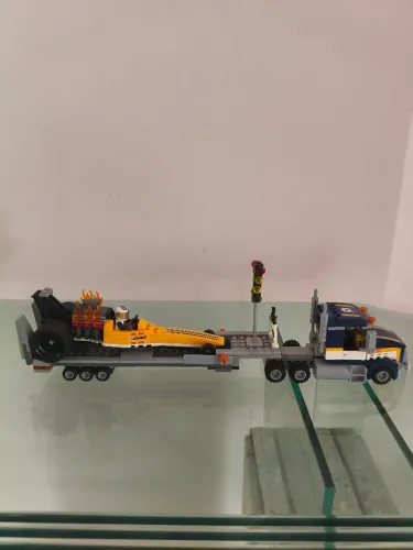 Lego City - Transportador de dragster