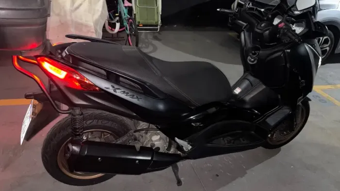 Vendo XMAX 250 ABS