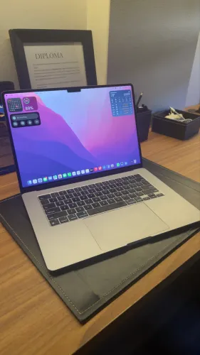 Macbook air m2, 15?