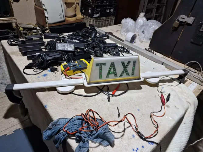 Placa .tax Decorativa .12volt.