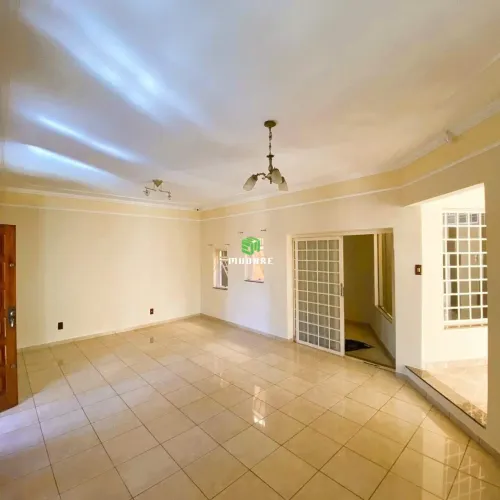 Casa 368m² à Venda | Jardim Flórida - Franca/SP | Suíte Master e 3 Salas Amplas