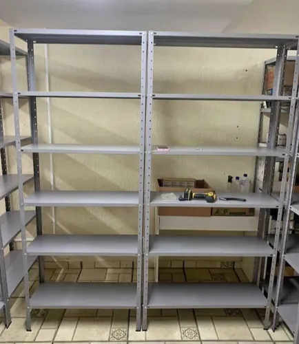Prateleiras reforçadas