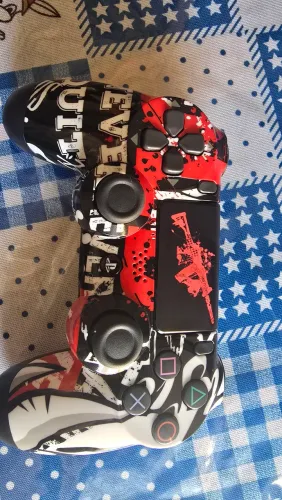 Controle de ps4 original funcionando perfeitamente