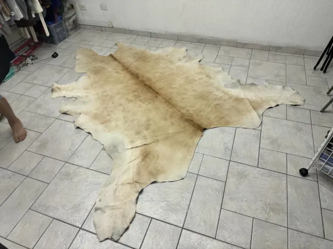 Tapete couro legítimo 