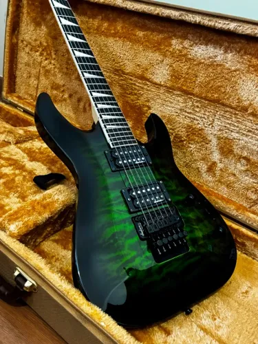 Jackson Dinky Arch Top JS32Q