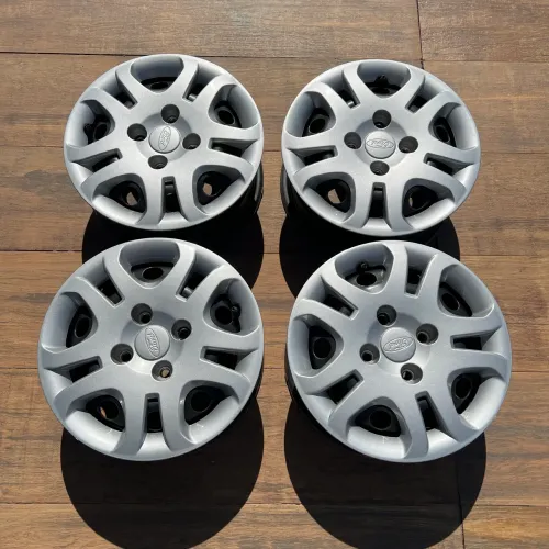 Rodas Originais Ford Fiesta 2013 (Calotas, Rodas, Centrinhos) 4x108 aro 14