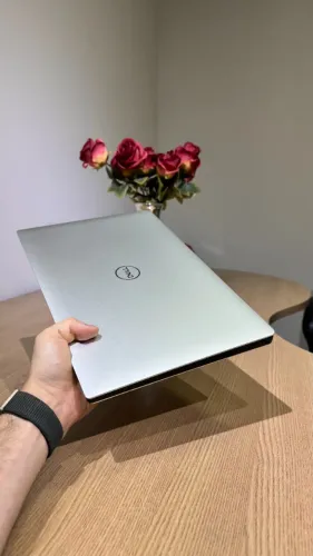 Notebook Dell Precision i7 32Gb 1Tb SSD NVIDIA Quadro T2000 4k Touch (Garantia)