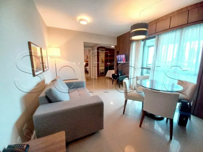 Flat prox a Av. Jorn Roberto Marinho, entre a Av. Sto Amaro e Berrini, fácil acesso a Marg
