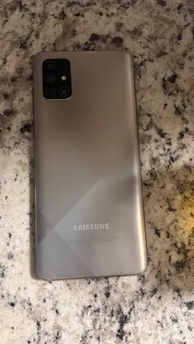 celular samsung A51, em ótimo estado