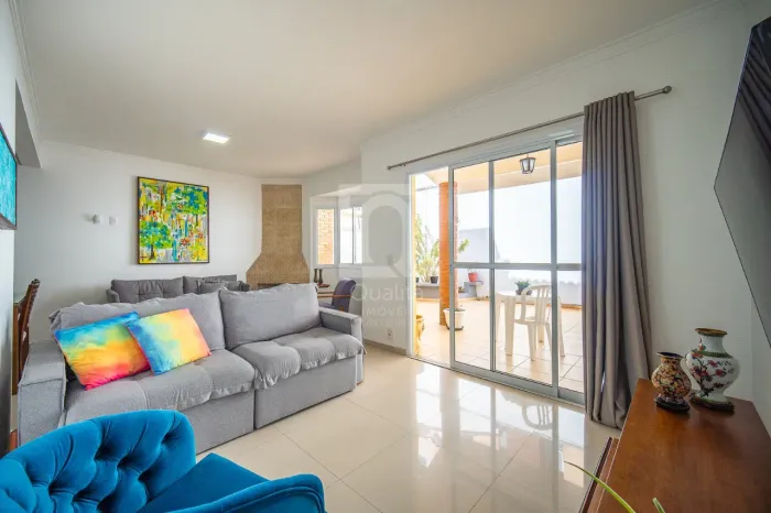 Casa à venda Condomínio Quinta da Aldeia - Granja Viana Cotia SP