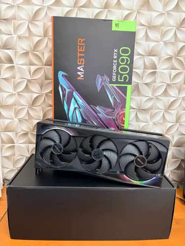 RTX 5090 Aorus Master