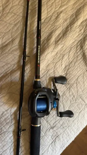 Carretilha e vara de pesca shimano slx 