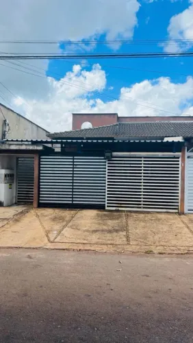 Casa em condomínio no jardim Aureny 3