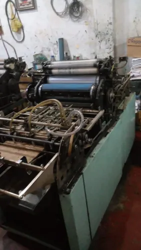Máquina offset multilith formato 4<br>Valor 4.500,00