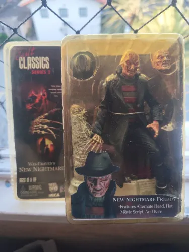 Actions figure Freddy Krueger Culto Classics neca