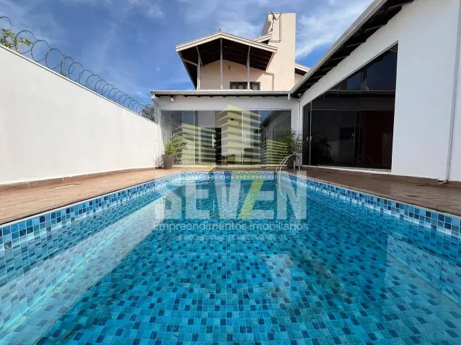 Casa com 5 Quartos na Vila Cardia Bauru Lazer e Acessibilidade