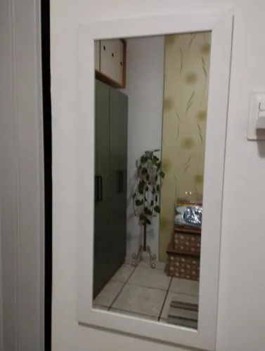 Espelho com moldura Branco